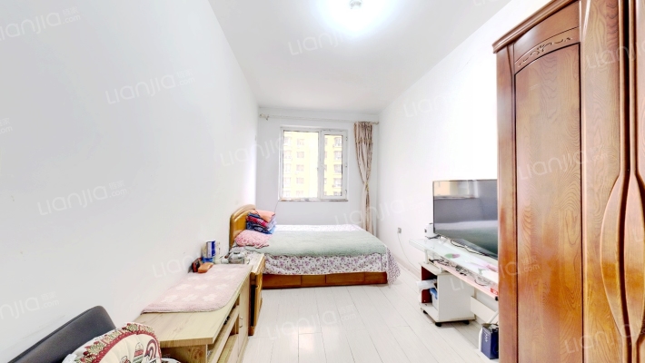 滨江逸品二手房实景图