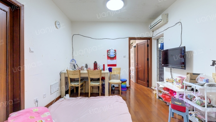 金地未未来二手房实景图