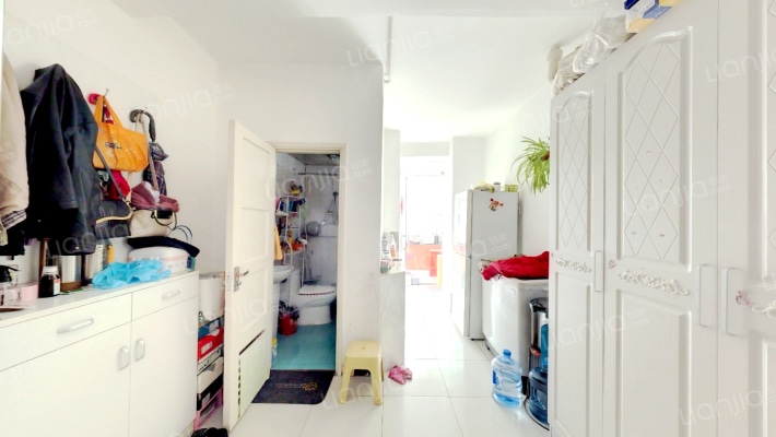 省高级法院家属院二手房实景图