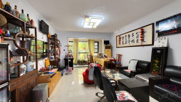 天鹅湖畔一期二手房实景图