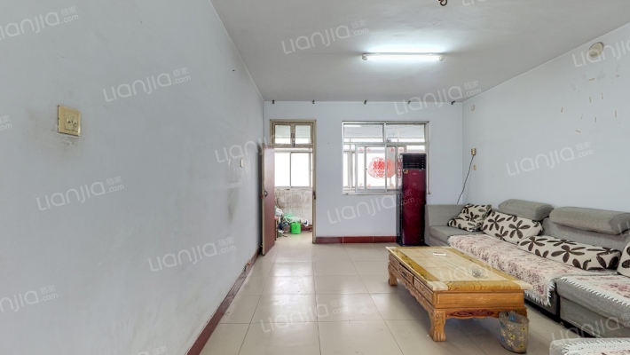 大修厂家属院二手房实景图