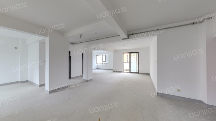 世茂海滨花园A2地块二手房实景图