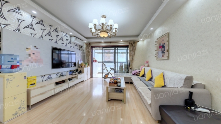 逸翠园第一期二手房实景图