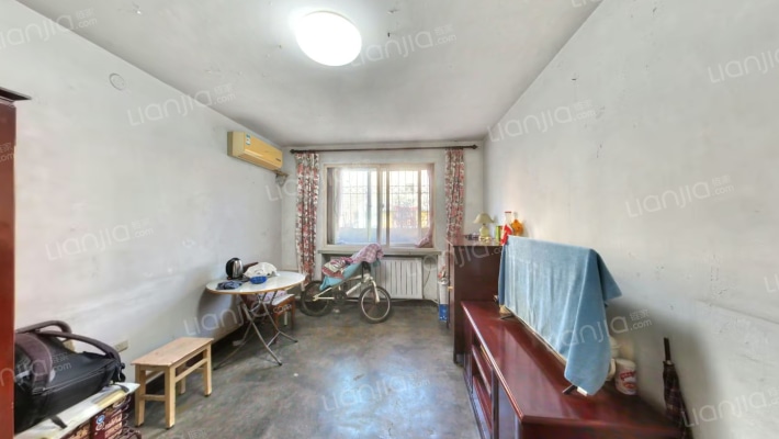 凤岐里二手房实景图