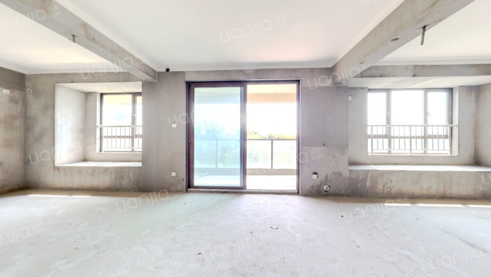 科大柳岸春风二手房实景图