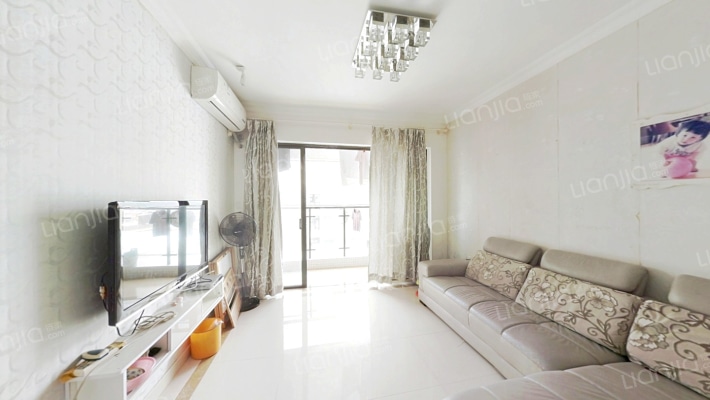 東城畔山二手房实景图