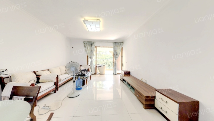 滨海水晶湾二手房实景图