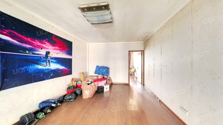 繁华公寓二手房实景图