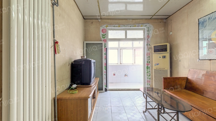 岗坡路15号院二手房实景图