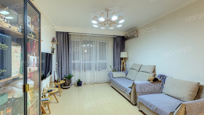 万科紫台二手房实景图