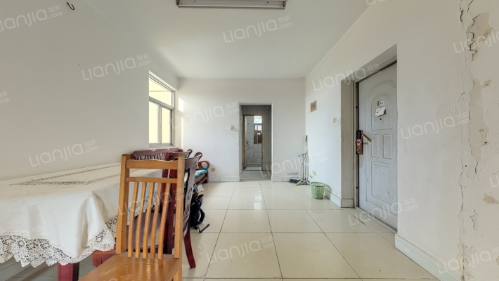 阳春小区二手房实景图