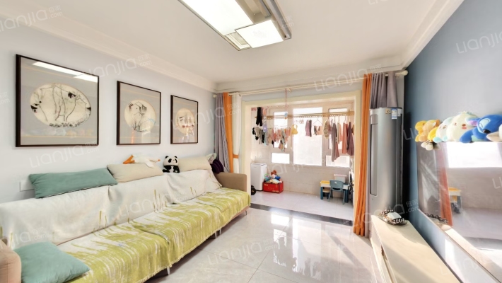 金色年华二期二手房实景图