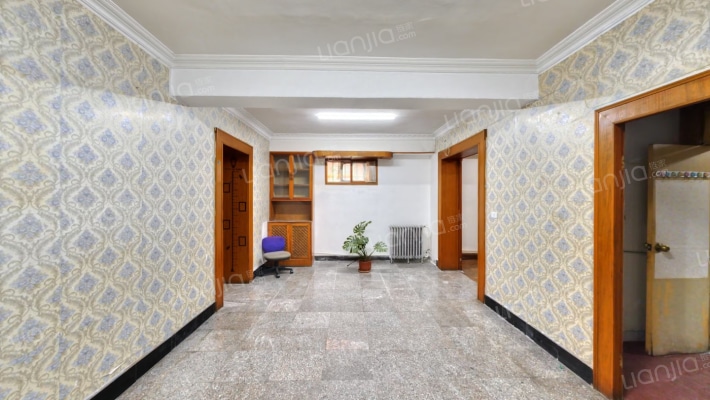 荣泰公寓二手房实景图