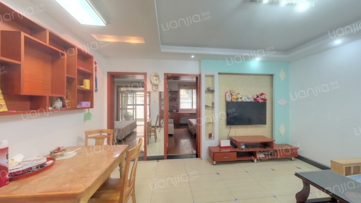 宝源雅居二手房实景图