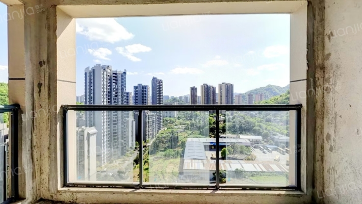 湘泉世纪领域二手房实景图