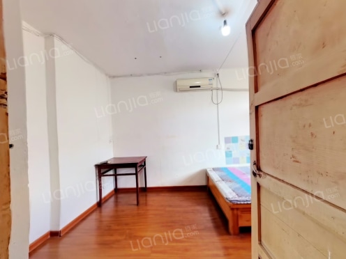 整租·人民路289号 2室0厅 东南