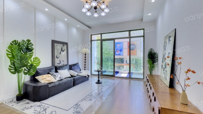 新华家园悦景居二手房实景图