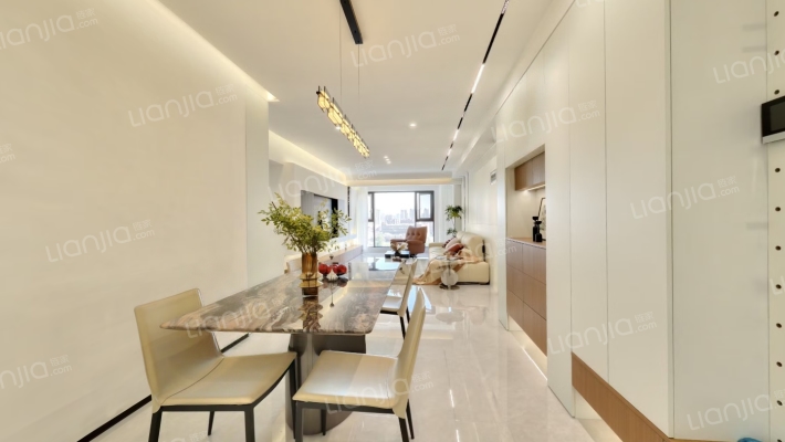 恒泰滇池名门壹号院水语自然苑二手房实景图