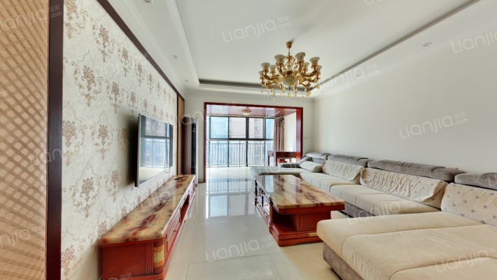 千禧河畔C区二手房实景图