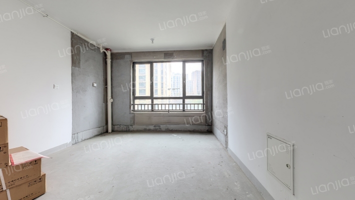 绿城朗月苑二手房实景图