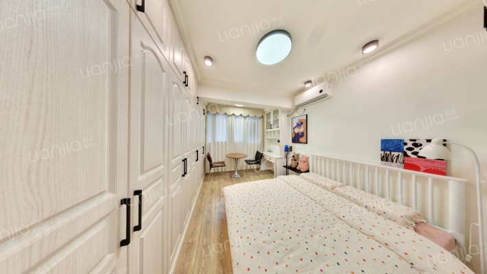 云湖绿岛二手房实景图