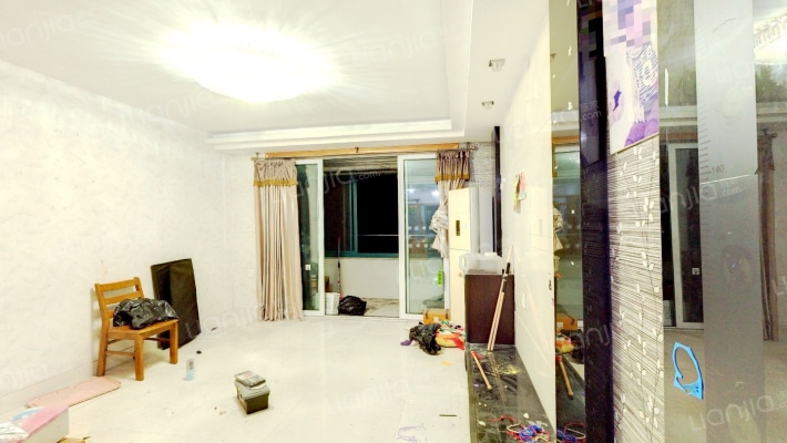 小城家园二手房实景图