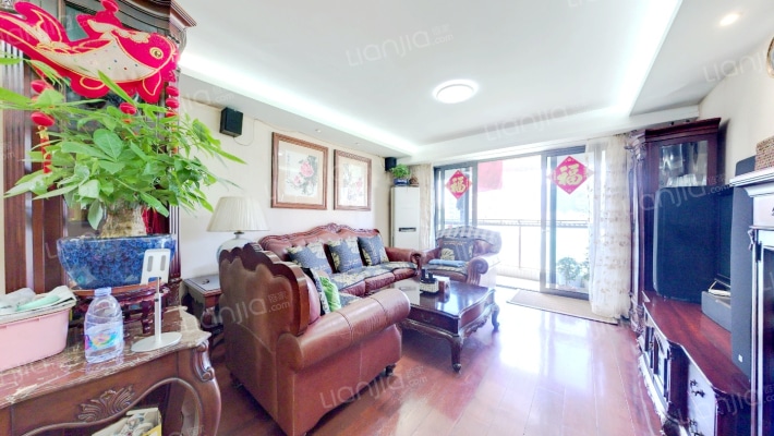 百仕达乐湖二手房实景图