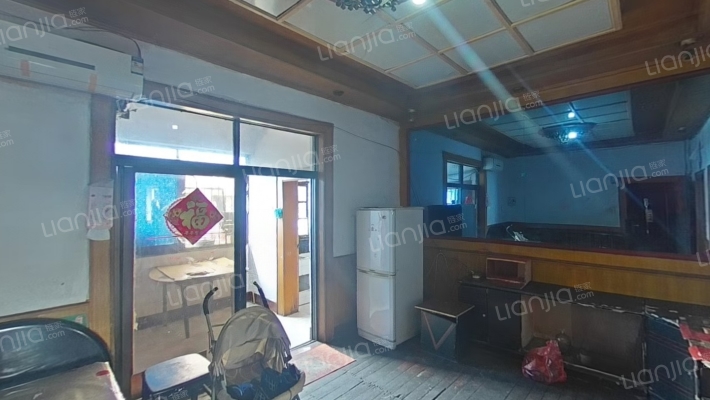 小西门综合楼二手房实景图