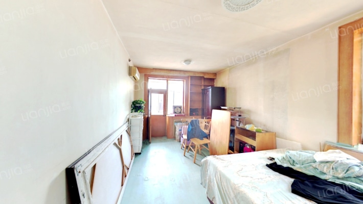 一汽32街区二手房实景图