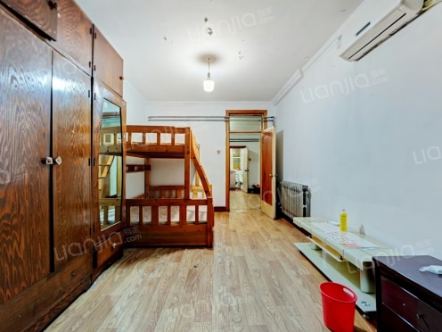 整租·重庆南路70号小区 1室1厅 南/北