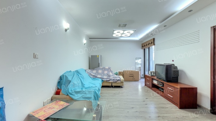 浪漫和山二手房实景图