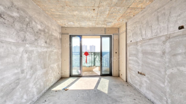 恒大揽湖苑二手房实景图