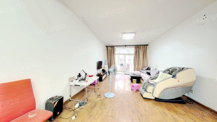 春晓华庭二手房实景图