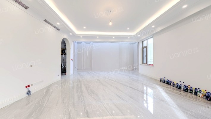 中体玲珑墅二期二手房实景图