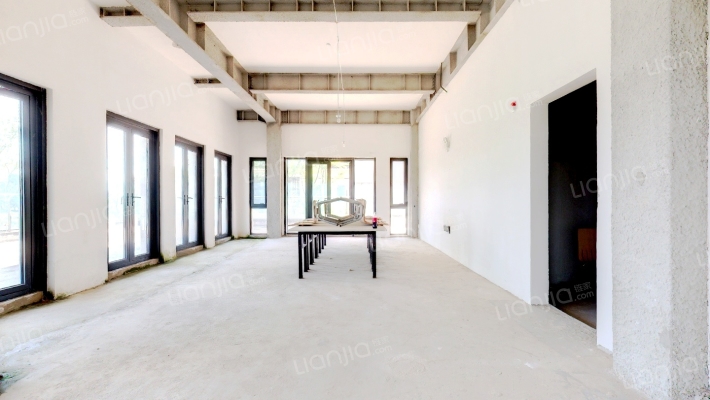 山海湾1号二手房实景图