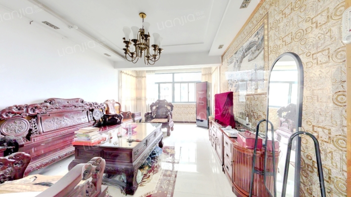 爵世嘉园二手房实景图