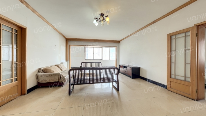 工行银行家属院二手房实景图