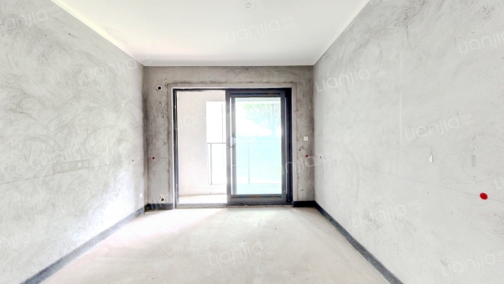 融创溪山春晓二期二手房实景图