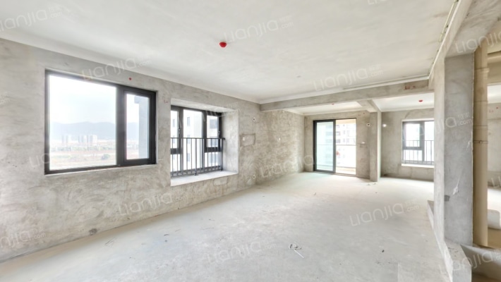 弛园二手房实景图