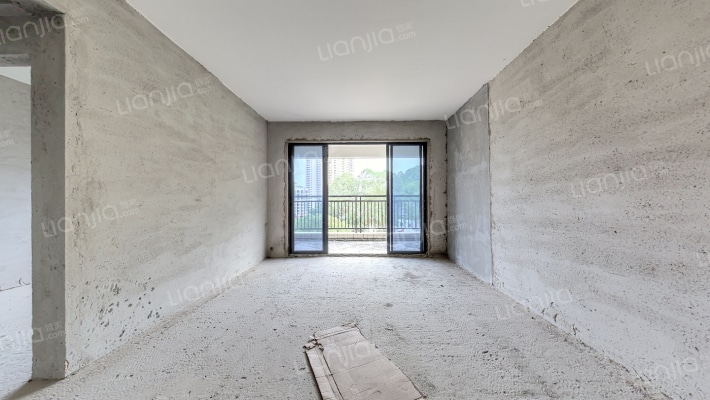 榜山名苑二手房实景图