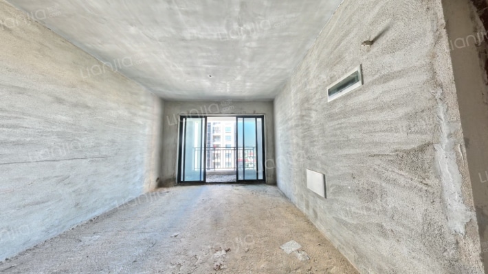 昕景豪庭二手房实景图