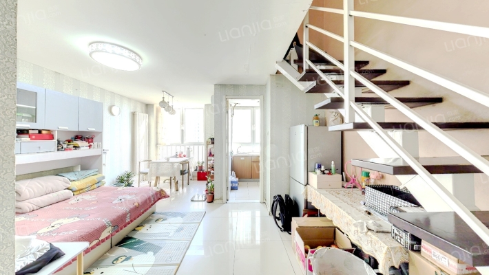 晋丰大厦二手房实景图