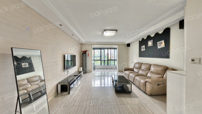 逸翠居二手房实景图