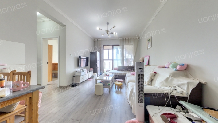 和韵美联墅二手房实景图