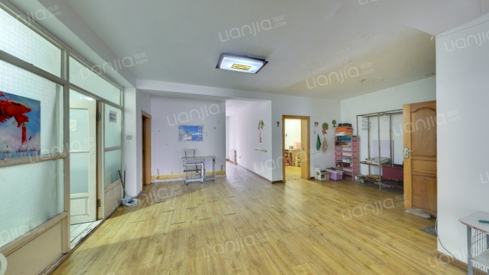 消防特勤宿舍二手房实景图