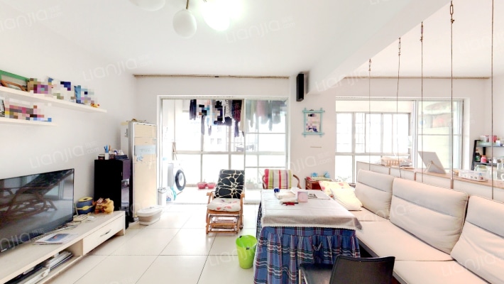 雄海花园二手房实景图