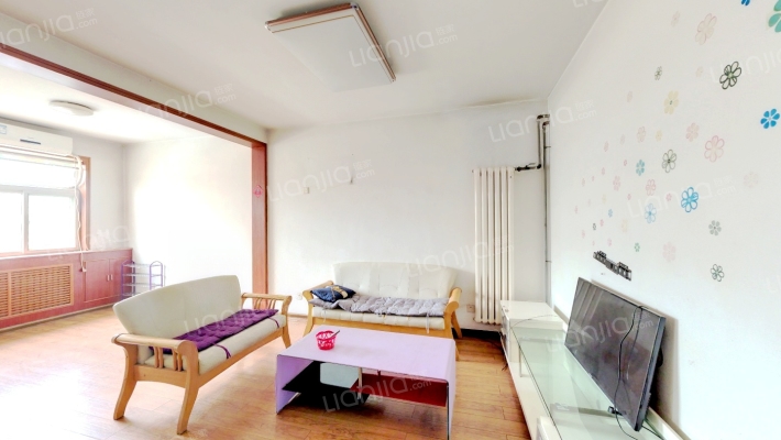 华明水泥北宿舍区二手房实景图