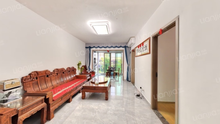 中嘉景峰苑二手房实景图