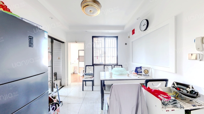 万寿新村三区二手房实景图