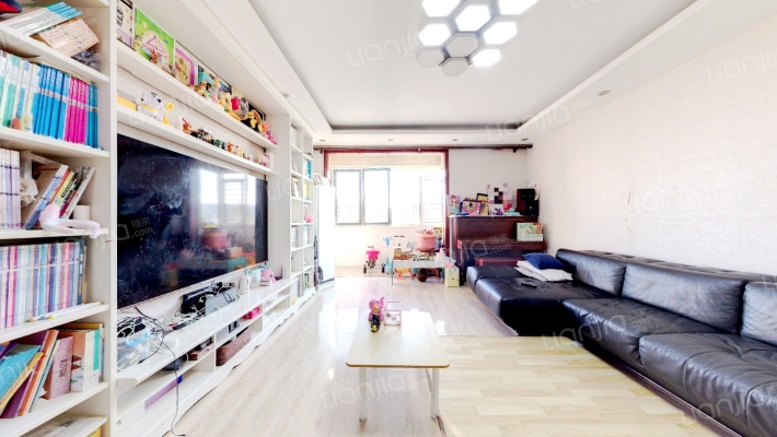 汇豪景苑二手房实景图